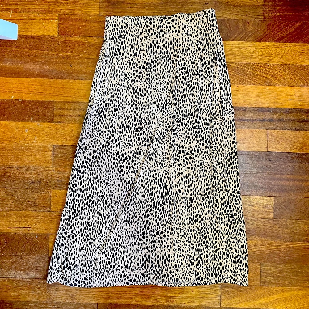 Brandy Melville skirt
